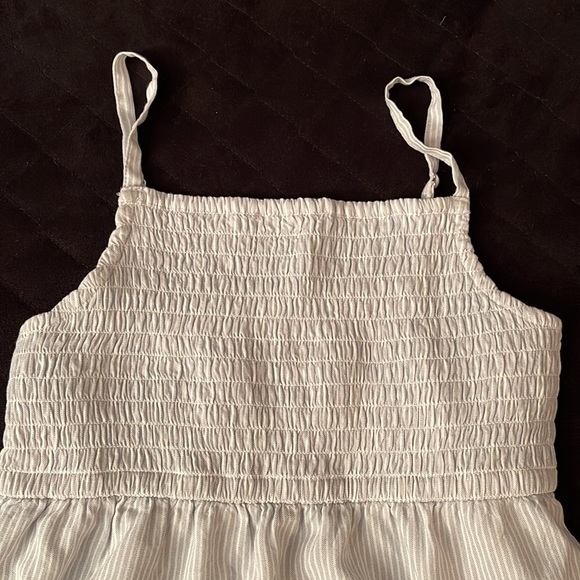 Abercrombie Kids Babydoll Tank Top. Thin Light Blue & White Stripes. Size 13/14 - Picture 2 of 10